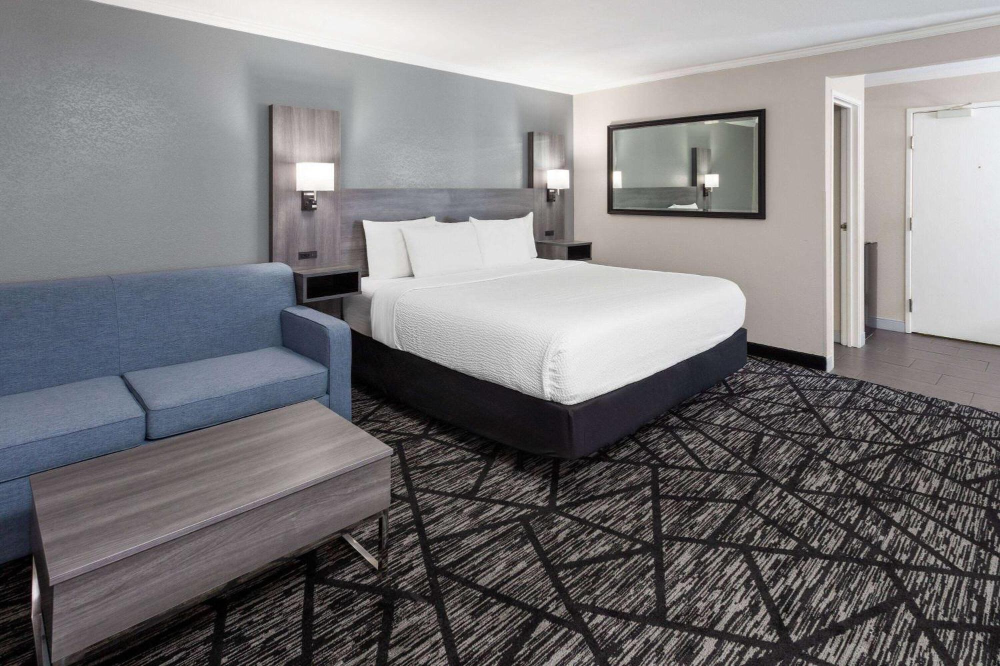 La Quinta Inn By Wyndham Cleveland Independence Eksteriør billede